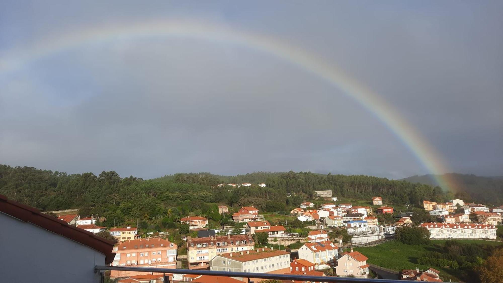 Apartamento A Estrenar Con Vistas Naroa Corcubión Exterior foto